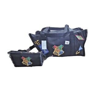 VERA BRADLEY HARRY POTTER TRAVEL SET - DUFFEL BAG & COSMETIC CASE HOGWARTS NEW